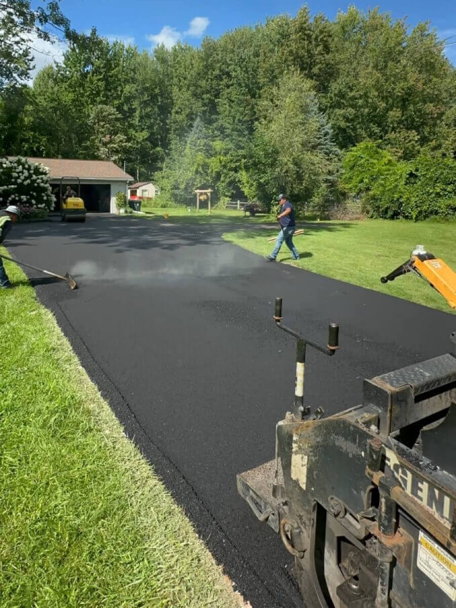 smooth asphalt driveway finish metro detroit mi 14